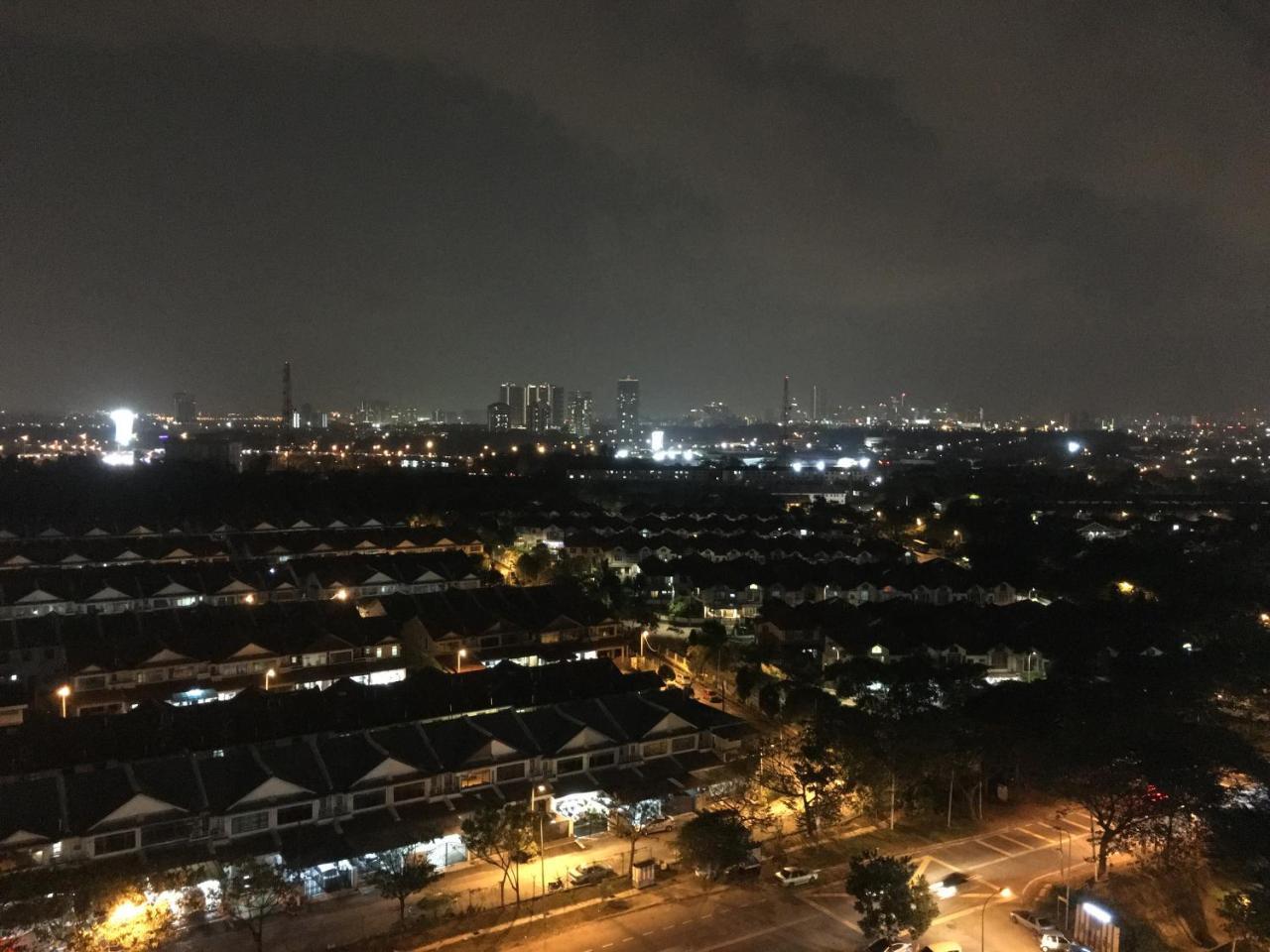 Palazio Serviced Apartment In Mount Austin Near Aeon Ikea Toppen Hsi Johor Bahru Zewnętrze zdjęcie